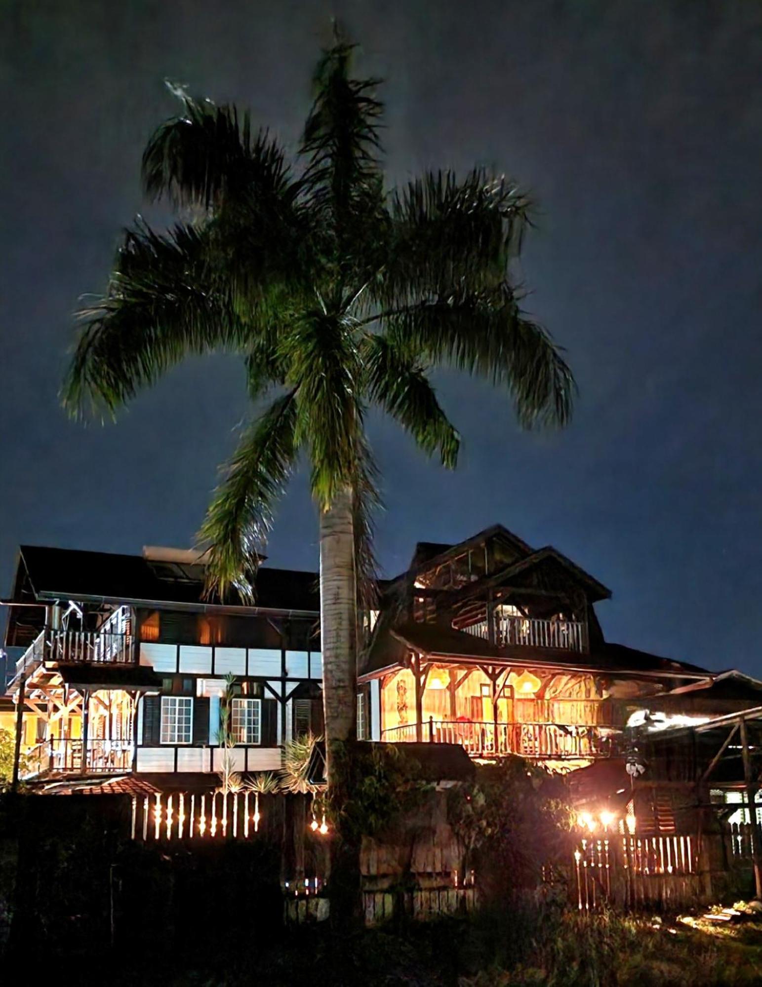 Greenheart Boutique Hotel Парамарибо Екстериор снимка